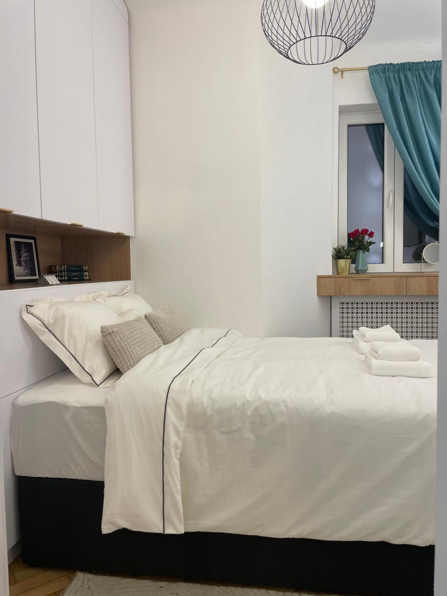 Apartament Studio Alice Romana Square Bukareszt Zewnętrze zdjęcie